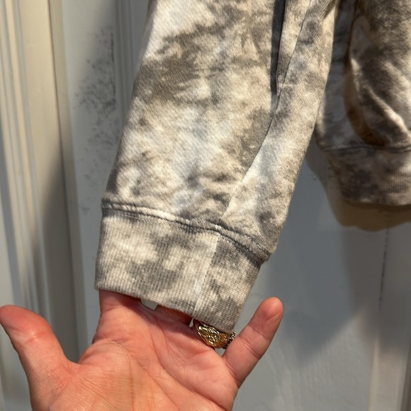 Disney Parks Frozen 2 Brunie Sweet and Feisty Tie Dye Sweatshirt L Lizard - Picture 4 of 7